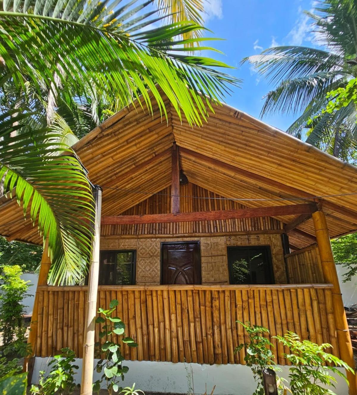 Big BamBoo Beach Resort Sipalay Exterior foto